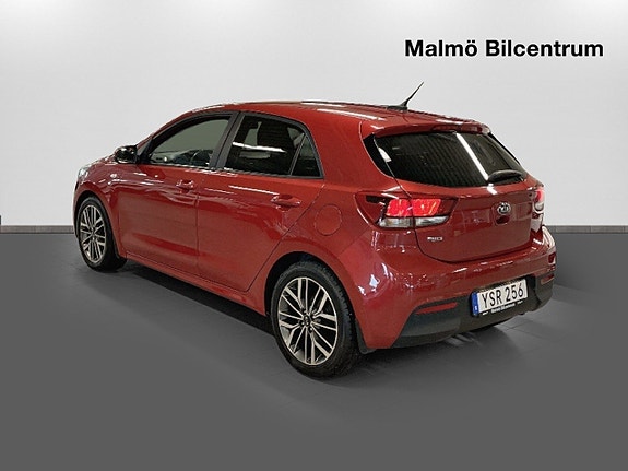 Kia Rio 3 of 18