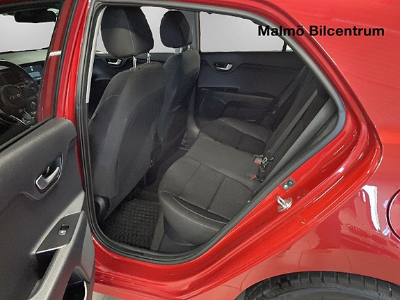 Kia Rio 14 of 18