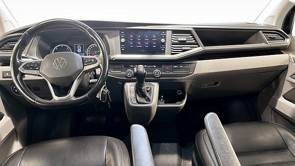 Volkswagen Transporter 10 of 21