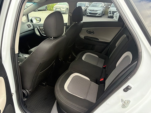 Kia Ceed 11 of 11