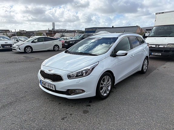 Kia Ceed 3 of 11