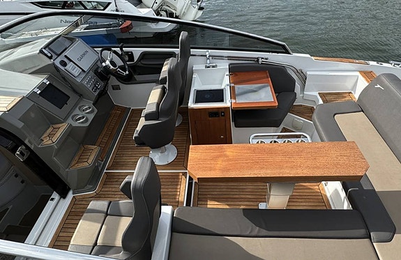 Finnmaster T8 / Yamaha 300 HK / 2018 / Få tim 5 932 kr/mån 3 of 6