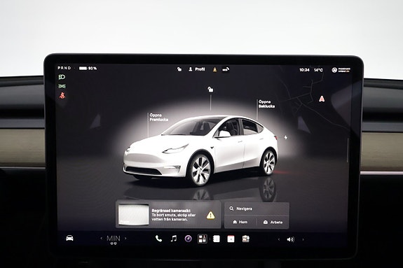 Tesla Model Y 16 of 25