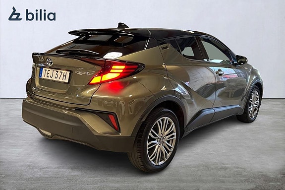 Toyota C-HR 19 of 21