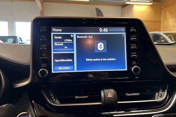 Toyota C-HR 15 of 21