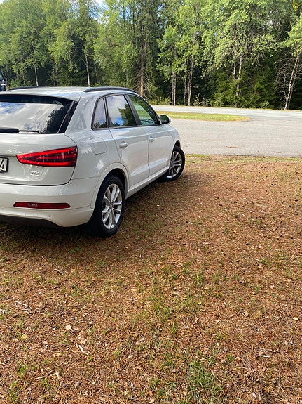 Audi Q3 4 of 6