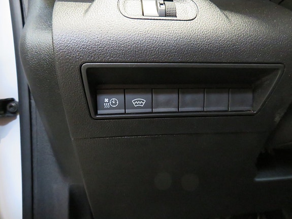 Peugeot Partner 10 of 12
