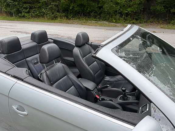 Volkswagen Eos 2 of 11