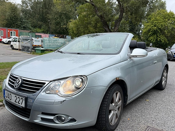 Volkswagen Eos 5 of 11