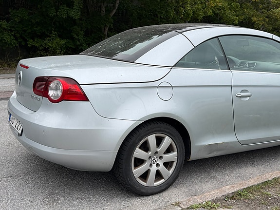 Volkswagen Eos 9 of 11