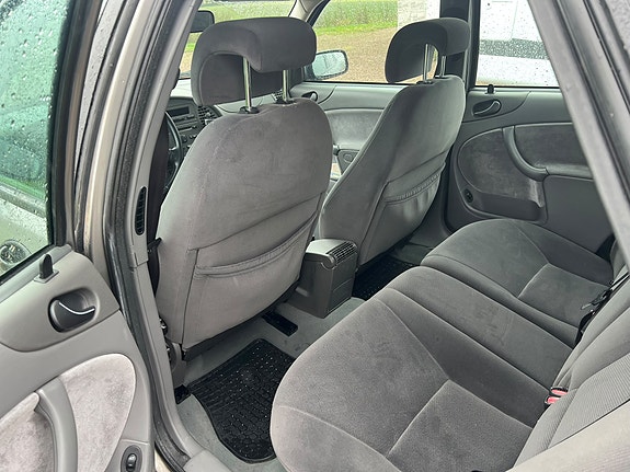 Saab 9-3 5 of 9