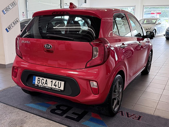 Kia Picanto 17 of 18