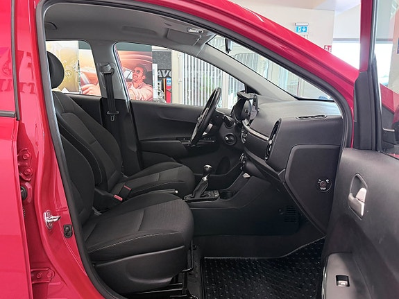 Kia Picanto 11 of 18