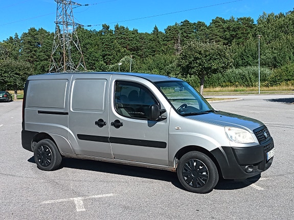 Fiat Doblo 4 of 6