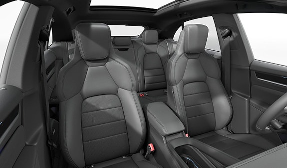 Porsche Macan 4 6 of 6