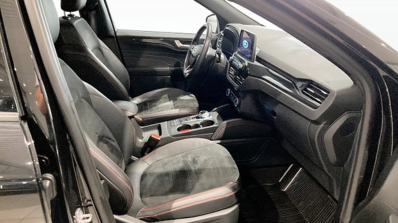 Ford Kuga 3 of 11