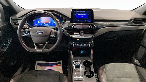 Ford Kuga 4 of 11