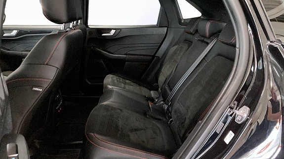 Ford Kuga 5 of 11