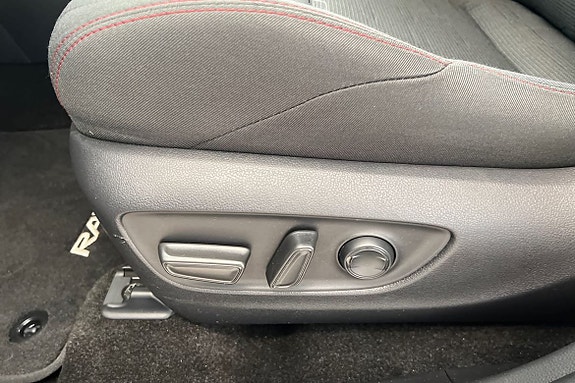 Toyota RAV4 22 of 23