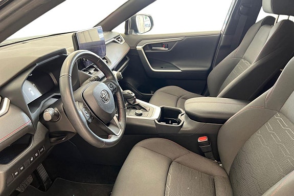 Toyota RAV4 14 of 23