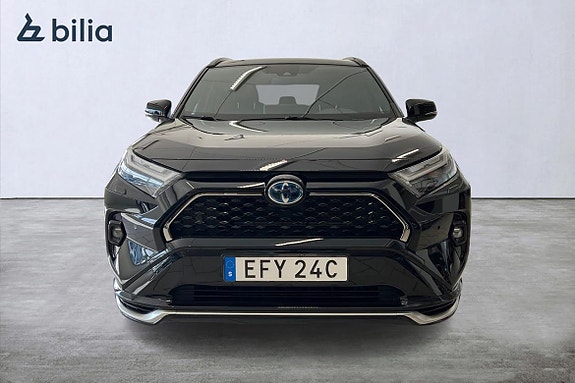 Toyota RAV4 6 of 23