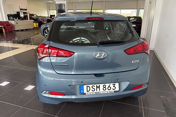 Hyundai i20 5 of 7