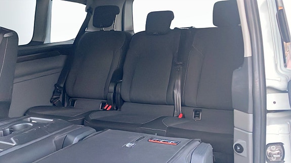 Ford Custom Tourneo 9 of 12