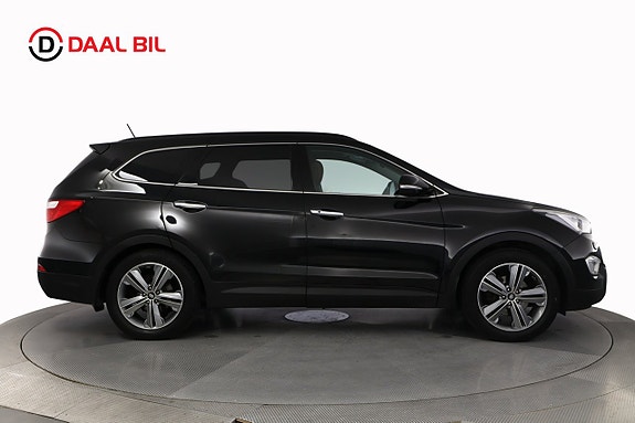 Hyundai Grand Santa Fe 5 of 26