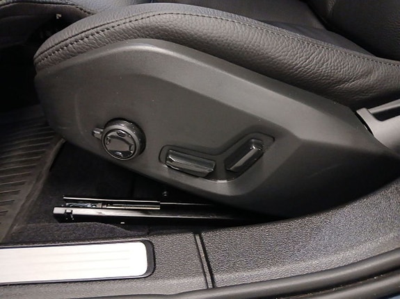 Volvo V60 13 of 16
