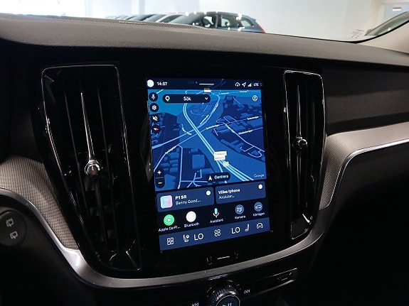 Volvo V60 15 of 16