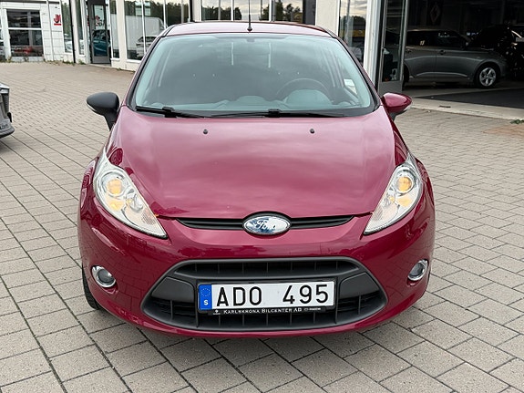 Ford Fiesta 2 of 23