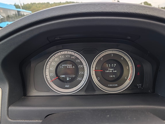 Volvo V70 7 of 7