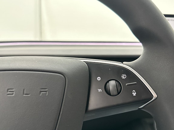 Tesla Model 3 25 of 30