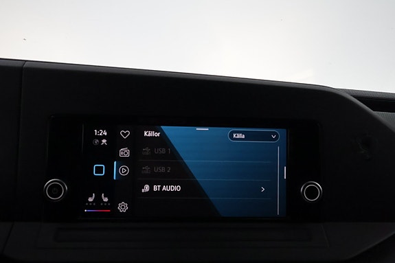 Volkswagen Caddy Maxi 20 of 25