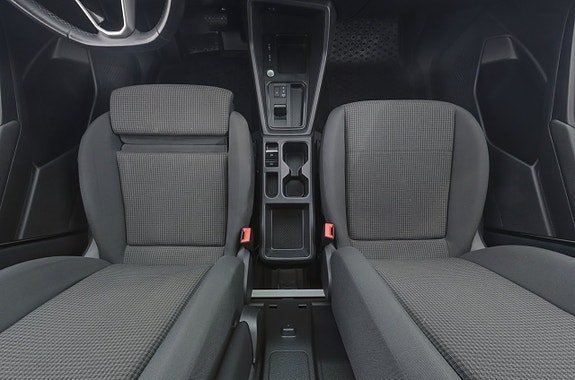 Volkswagen Caddy Maxi 13 of 25