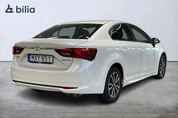 Toyota Avensis 5 of 22
