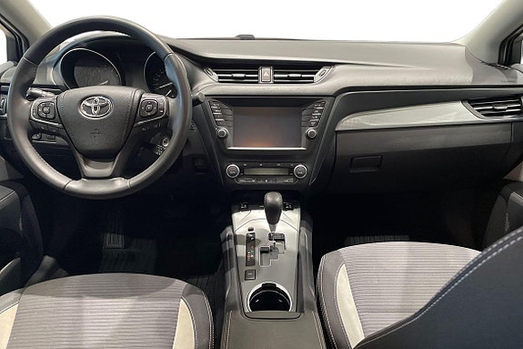 Toyota Avensis 13 of 22
