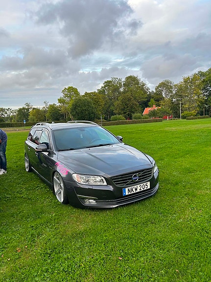 Volvo V70 7 of 10