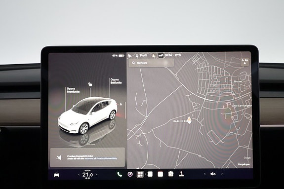 Tesla Model Y 17 of 26