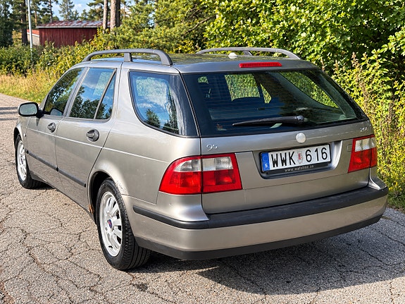 Saab 9-5 2 of 8
