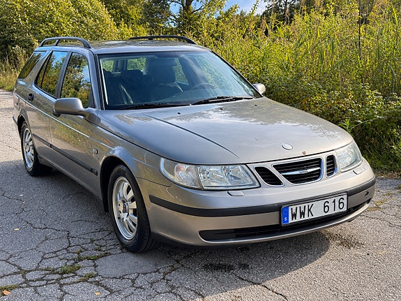 Saab 9-5 3 of 8