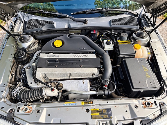 Saab 9-5 8 of 8