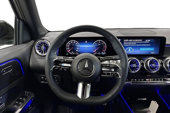 Mercedes-Benz GLB220 d 13 of 18