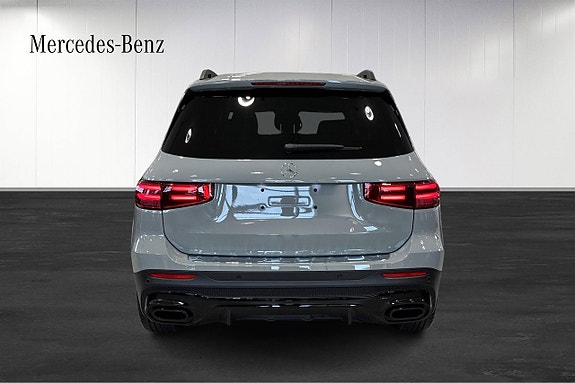 Mercedes-Benz GLB220 d 5 of 18