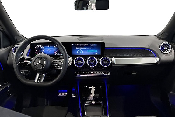 Mercedes-Benz GLB220 d 14 of 18