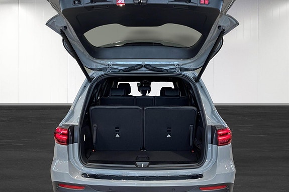 Mercedes-Benz GLB220 d 16 of 18
