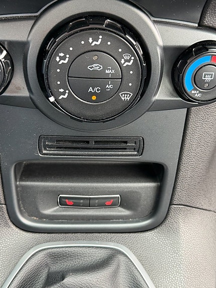 Ford Fiesta 26 of 26