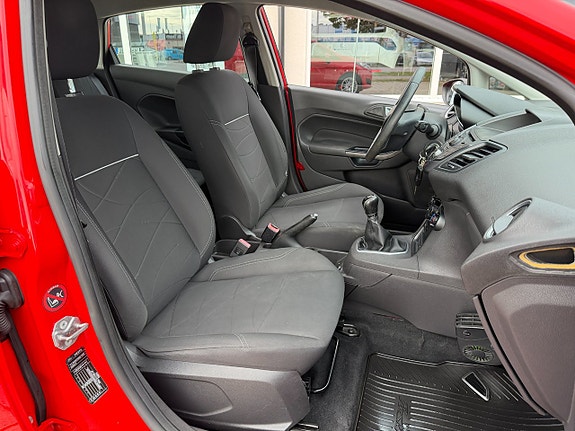 Ford Fiesta 6 of 26