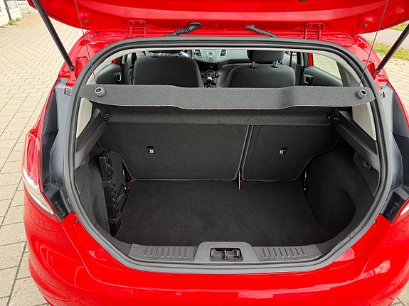 Ford Fiesta 10 of 26