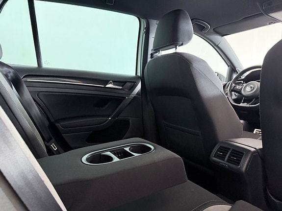 Volkswagen Golf I 9 of 18